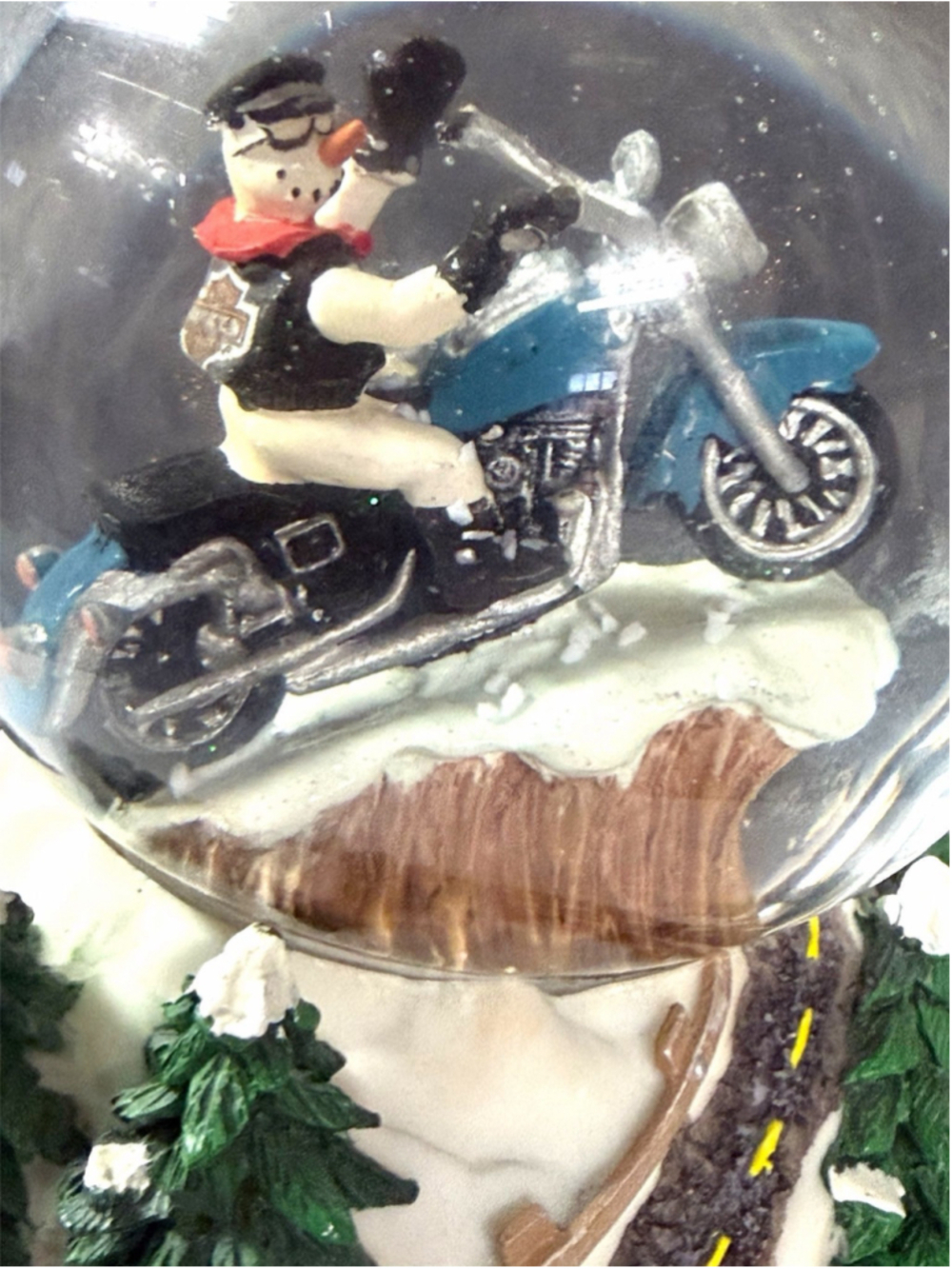 Harley-Davidson Snow Globe North Pole Motorcycle Club 2001 Original Box RARE HD - Picture 6 of 9